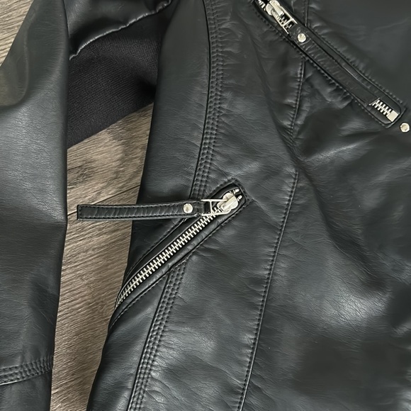 Vero Moda Ria Zip-front Moro Jacket - small - Picture 4 of 9